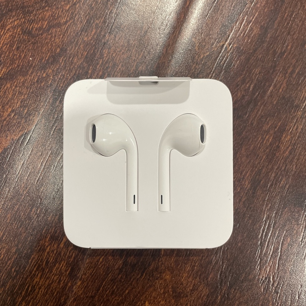 Apple Wired Earbuds
